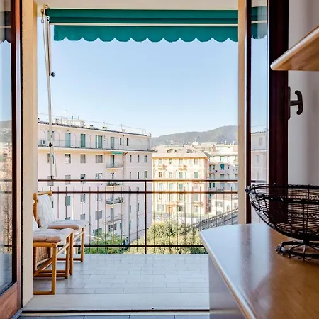 Joivy Cosy Flat With Terrace Near Castle Рапалло