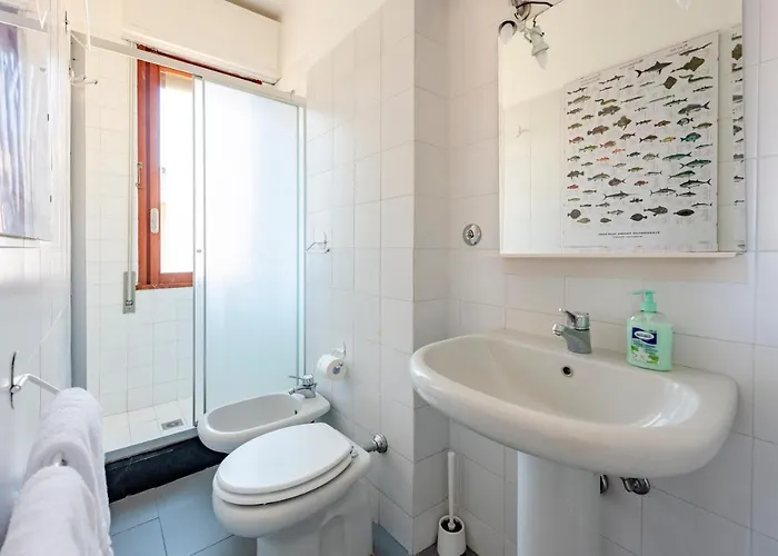 Joivy Cosy Flat With Terrace Near Castle * 라팔로